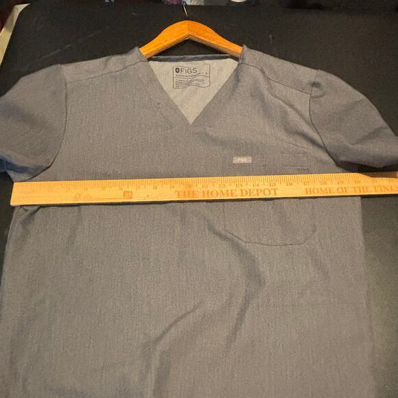 Figs Scrub Top Technical Collection Adult Small Gray 3 Pockets V Neck TM3000 - Picture 5 of 7
